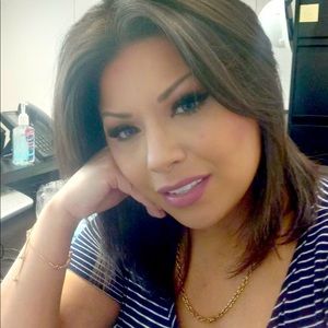 Meet your Posher, Val